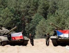 PG游戏官网登录入口-杜塞尔多夫士气高昂，决战榜首