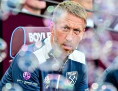 PG电子官网入口-西汉姆联客场遭遇惨败，降级压力加大