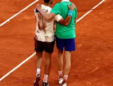 PG在线网站-蒙特卡洛大师赛横扫温网，纳达尔扛起全队