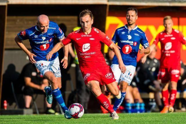 PG电子官网入口-里昂战胜甘冈，联赛表现占据优势