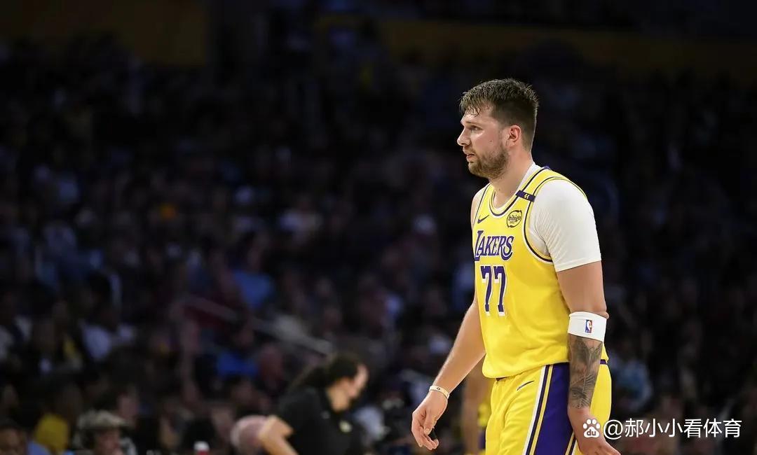 PG平台-关于湖人一血惨败勇士，遭遇四连败的信息
