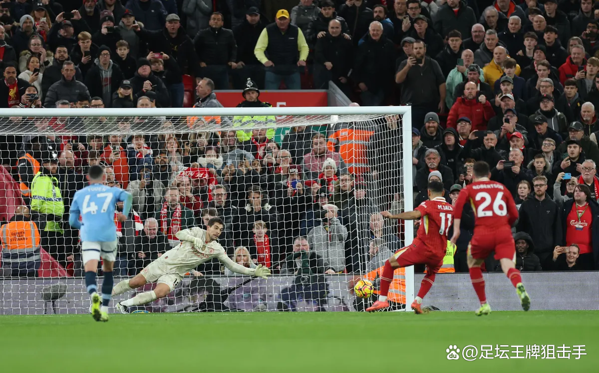 PG中国官网-埃弗顿客场击败狼队，重返前四