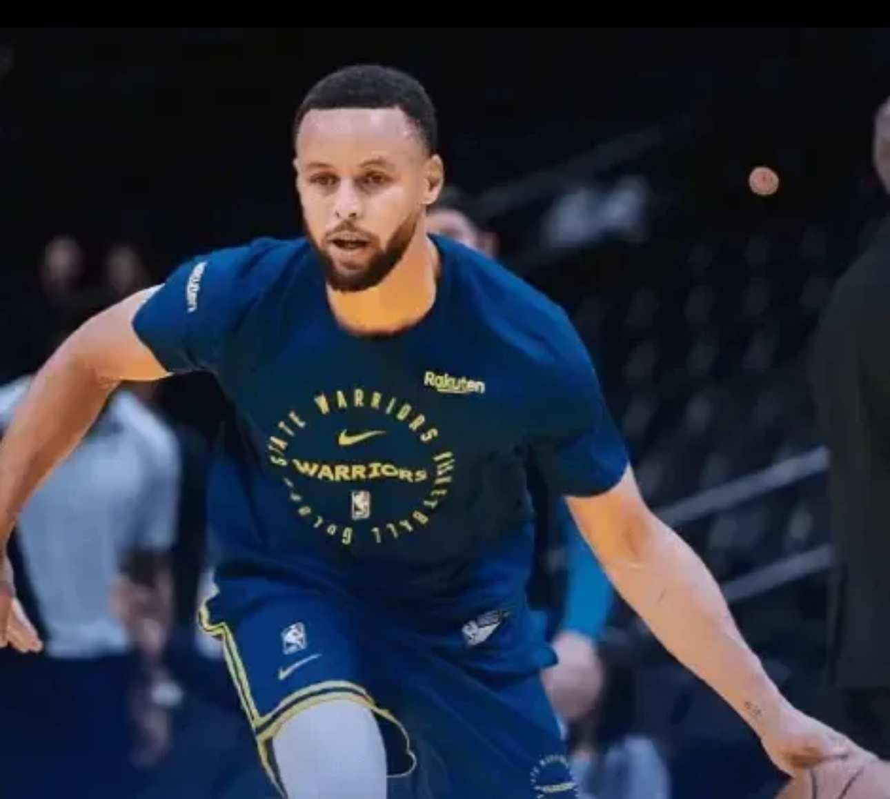 PG电子线上登入-包含库里关键时刻发威,带领球队逆转获得胜利的词条